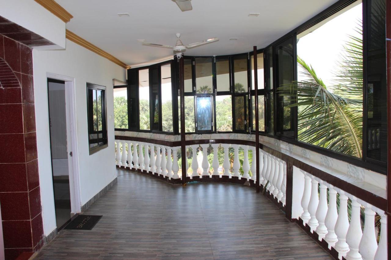 Hotel M R Manfred Calangute Luaran gambar