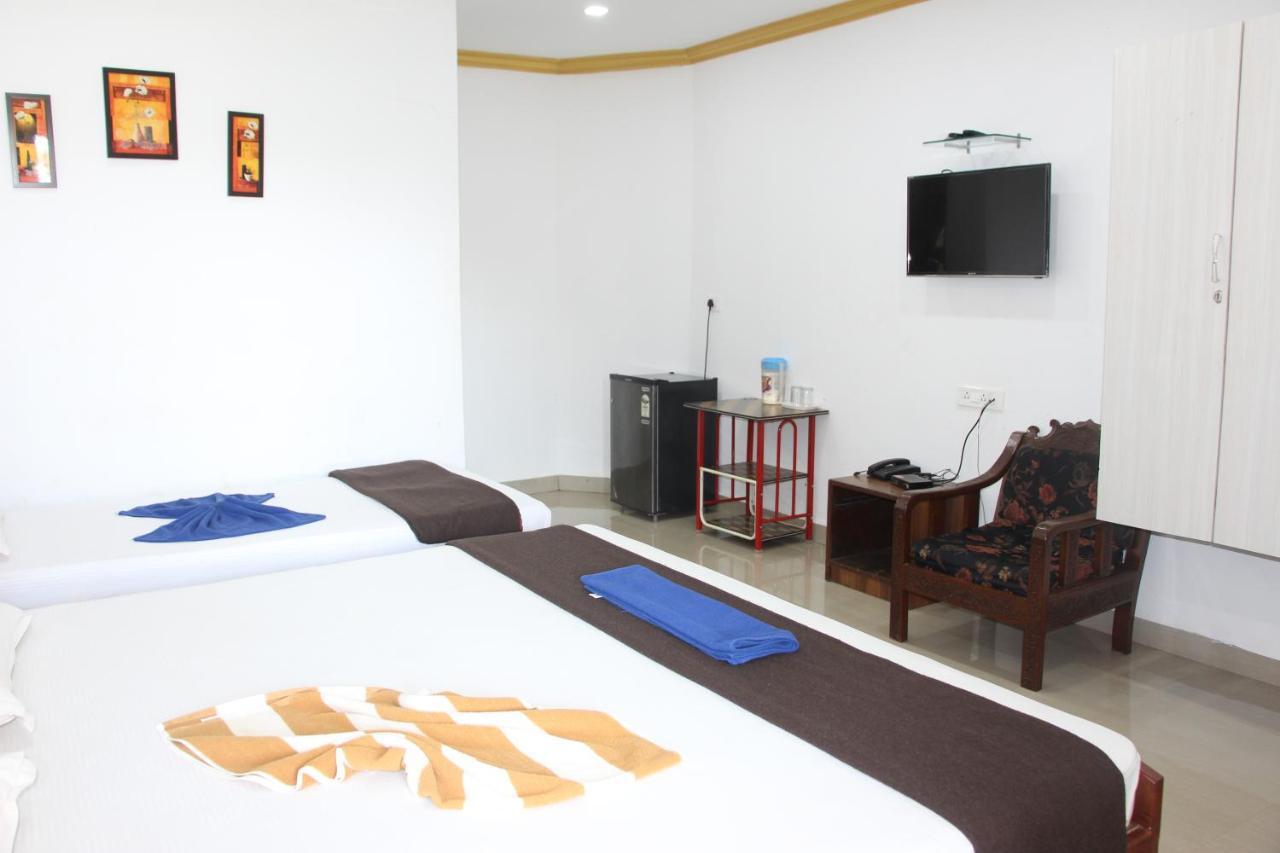Hotel M R Manfred Calangute Luaran gambar